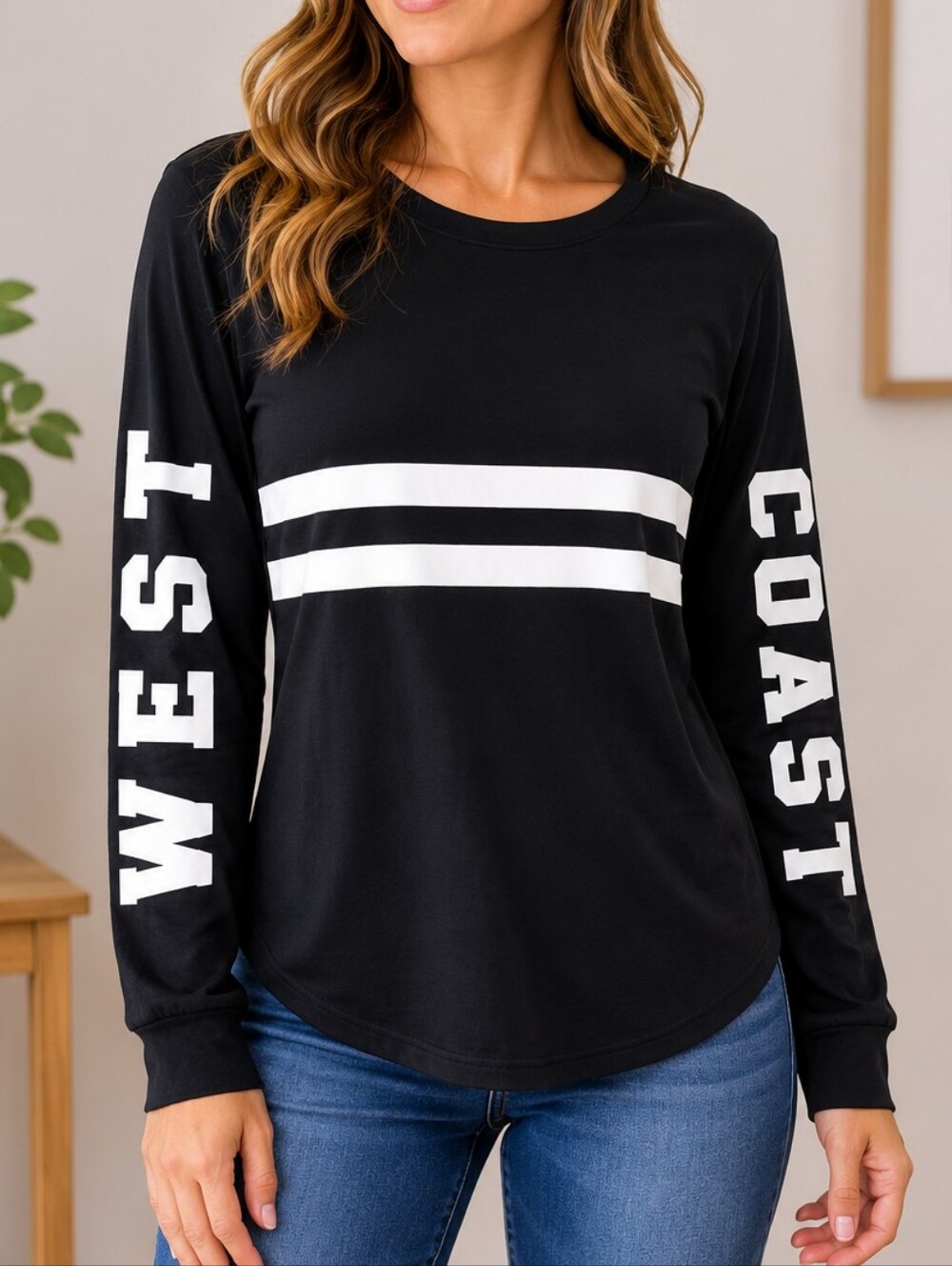Flirtitude Active West Coast Graphic Long Sleeve T-Shirt | Size Small